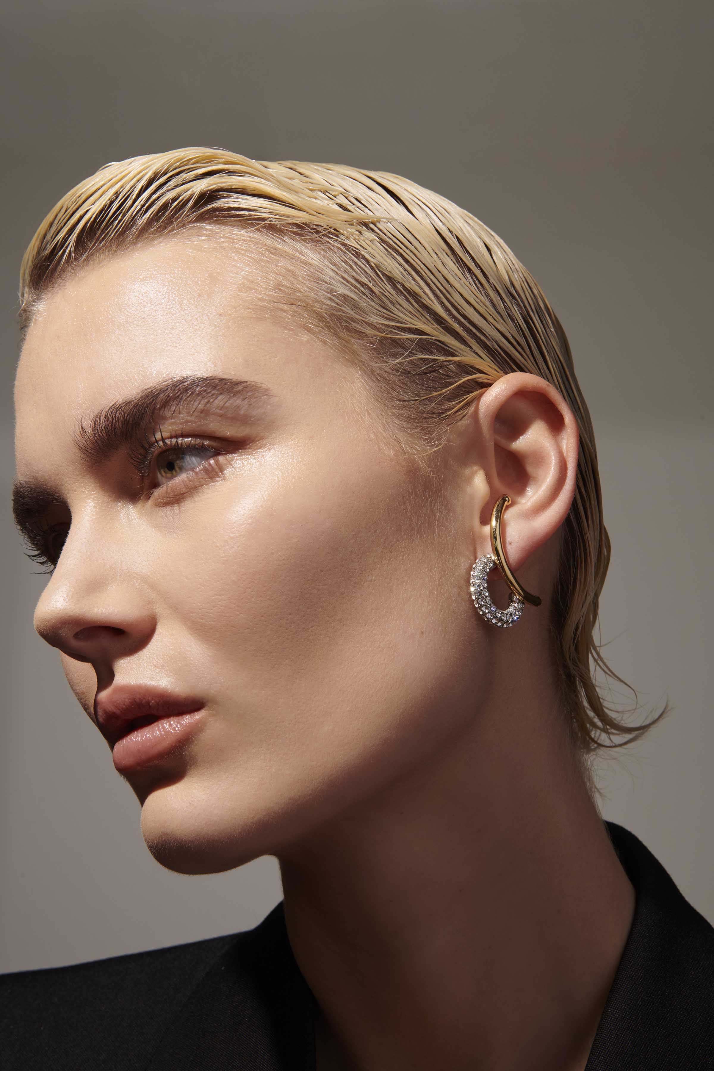 Marisa Pave Hoops