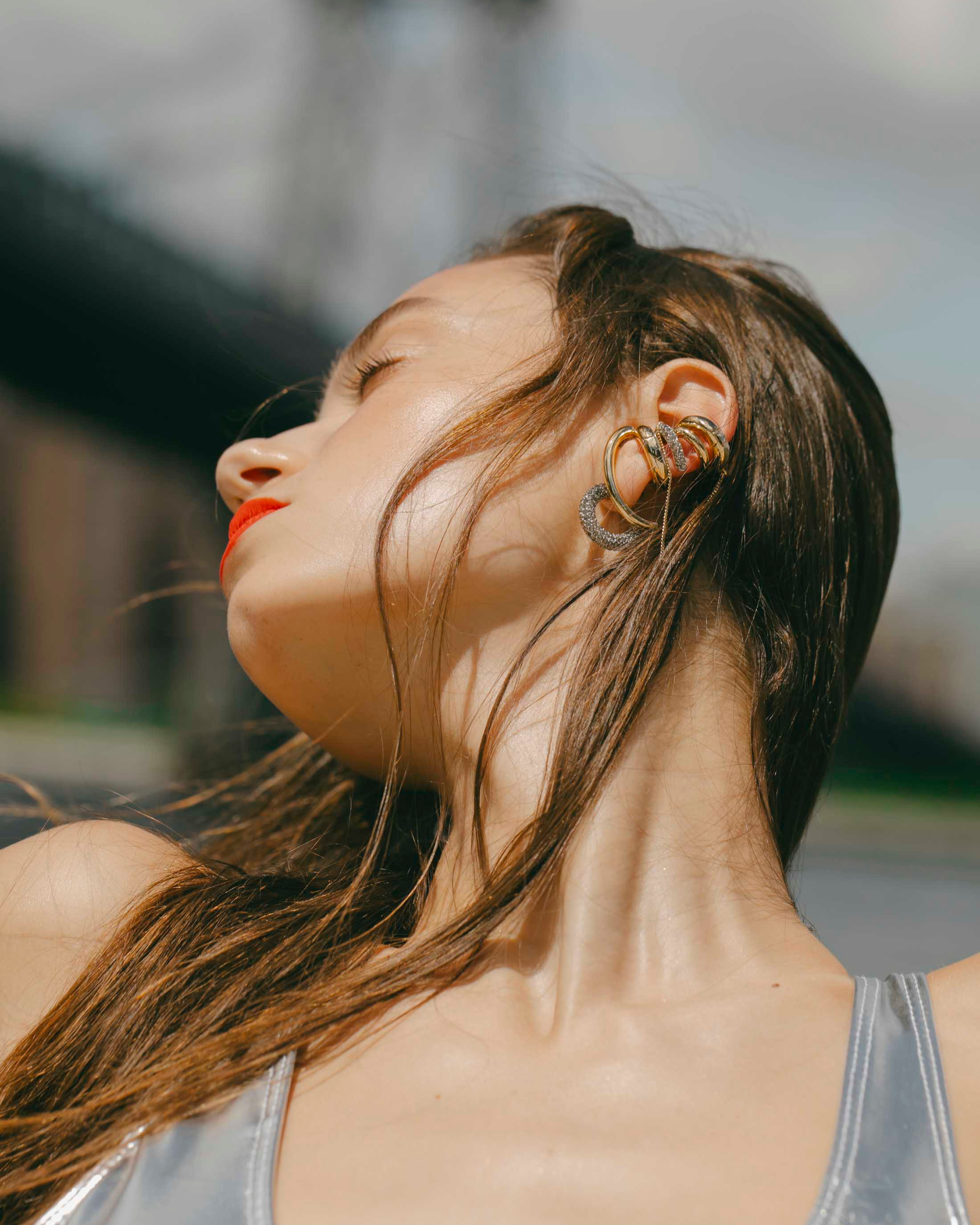 Marisa Pave Hoops