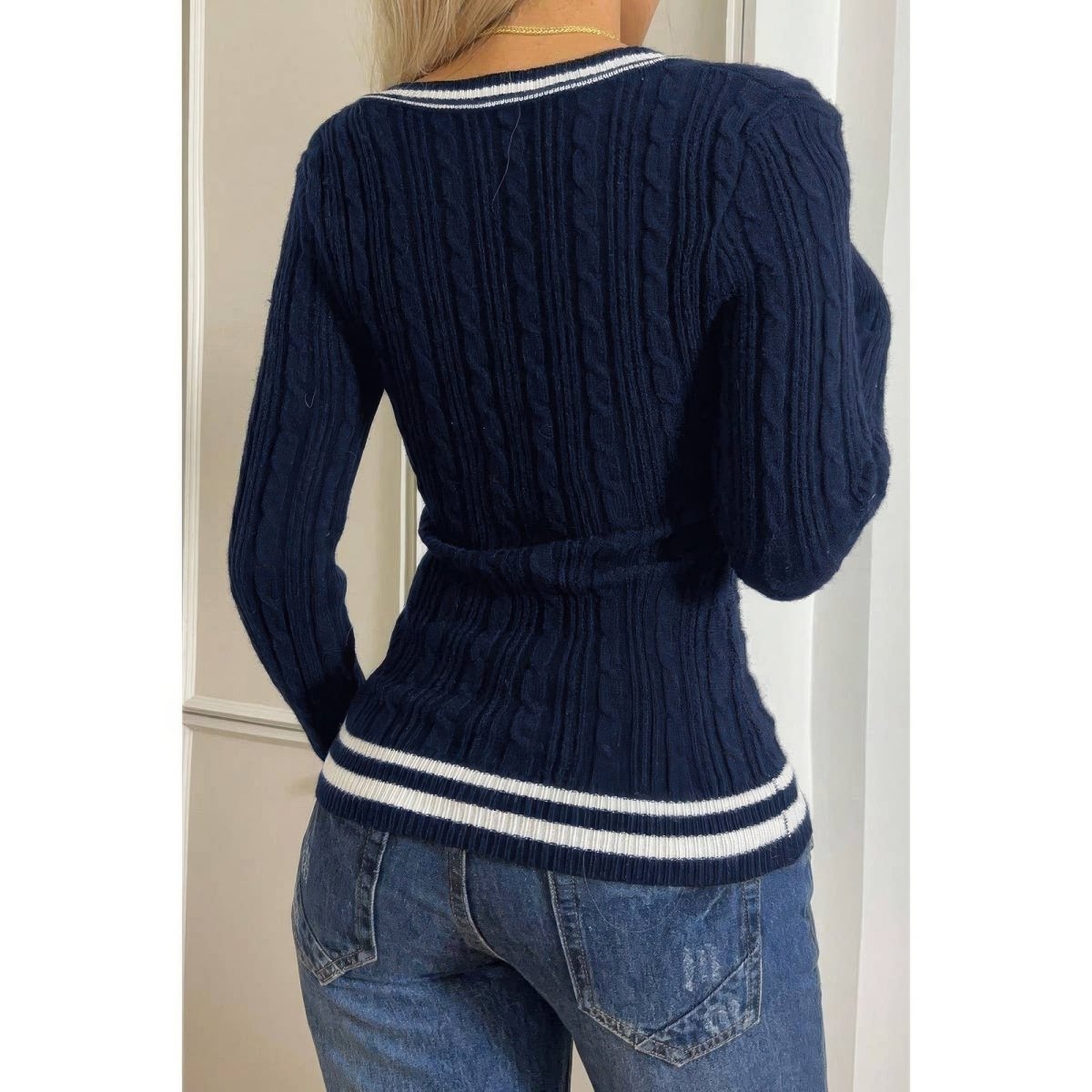 V Neck Cable Knit Long Sleeve Fit Sweater - Demented Sisters